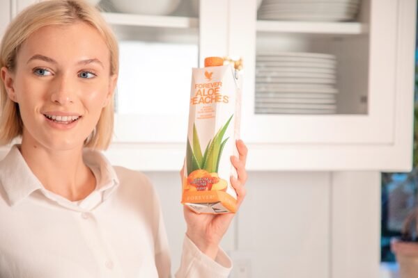 Zumo de Aloe Vera con Durazno y Uvas | Aloe Peaches 1L